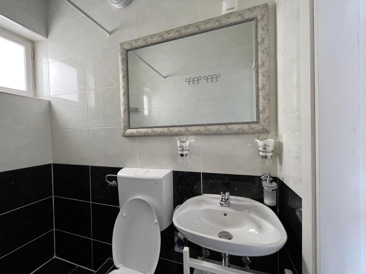 Soko Apartments & Rooms Zaton  Kültér fotó